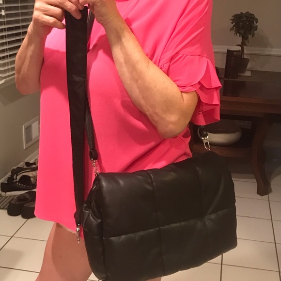 Stand Studio Wanda Handbag with removable straps and magnetic snap flap closure. - Picture 10 of 14